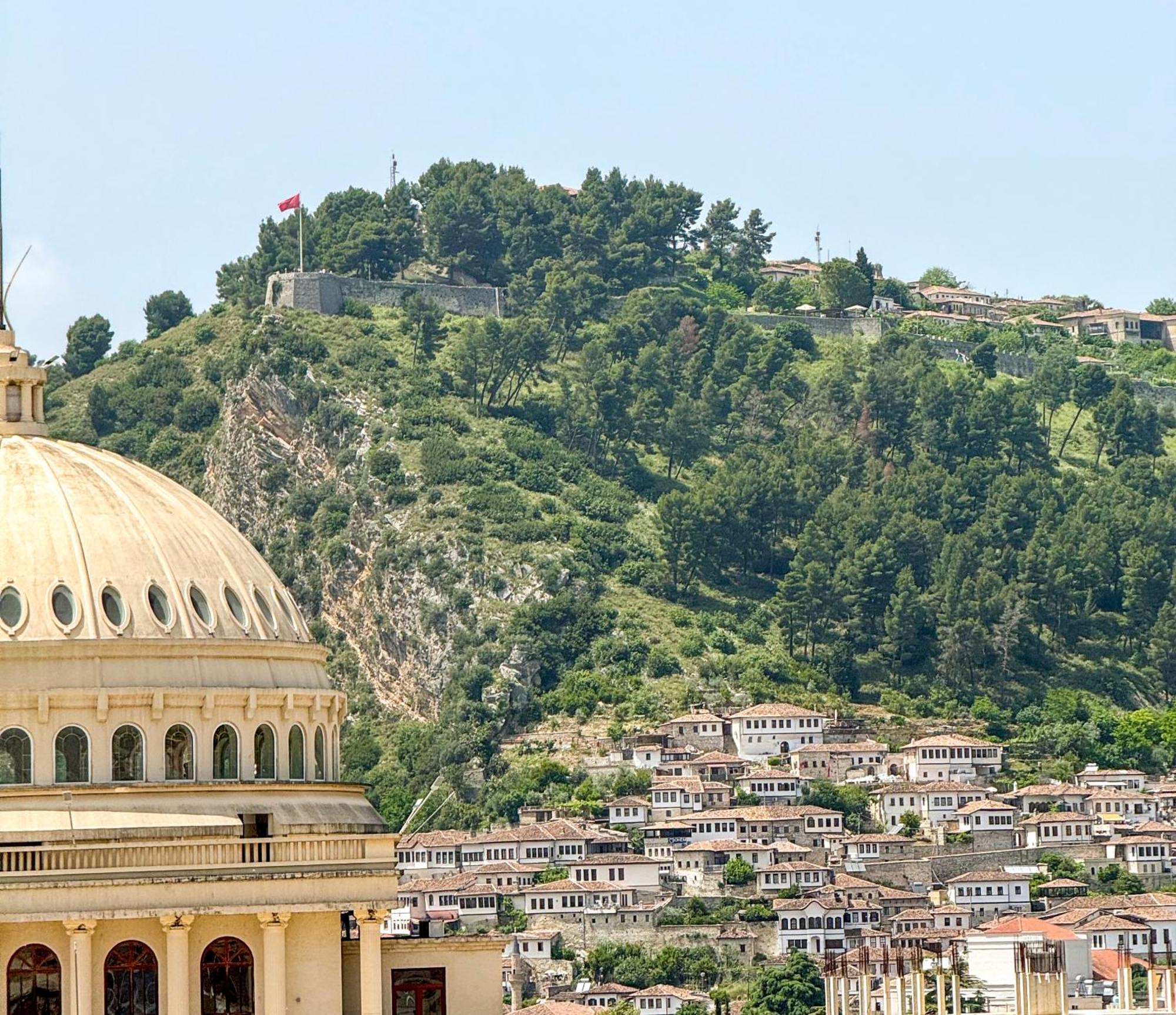 Berat City Panorama 2 Apartamento Exterior foto